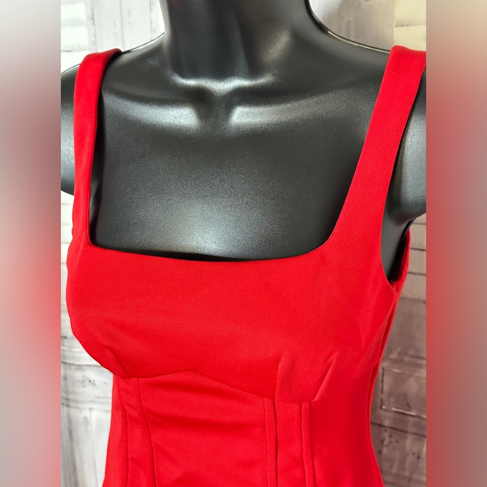 Red mini dress - Picture 4 of 8